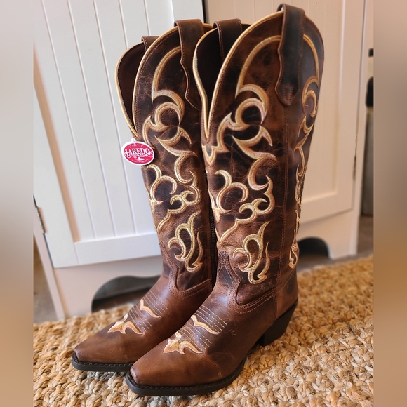 Women's Laredo Kirby Snip Toe Boots - Picture 5 of 6